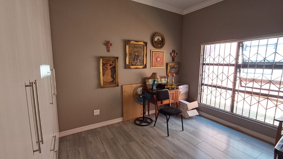 2 Bedroom Property for Sale in Parys Free State